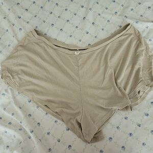 Victoria's Secret Cream and Tan Seamless Panties